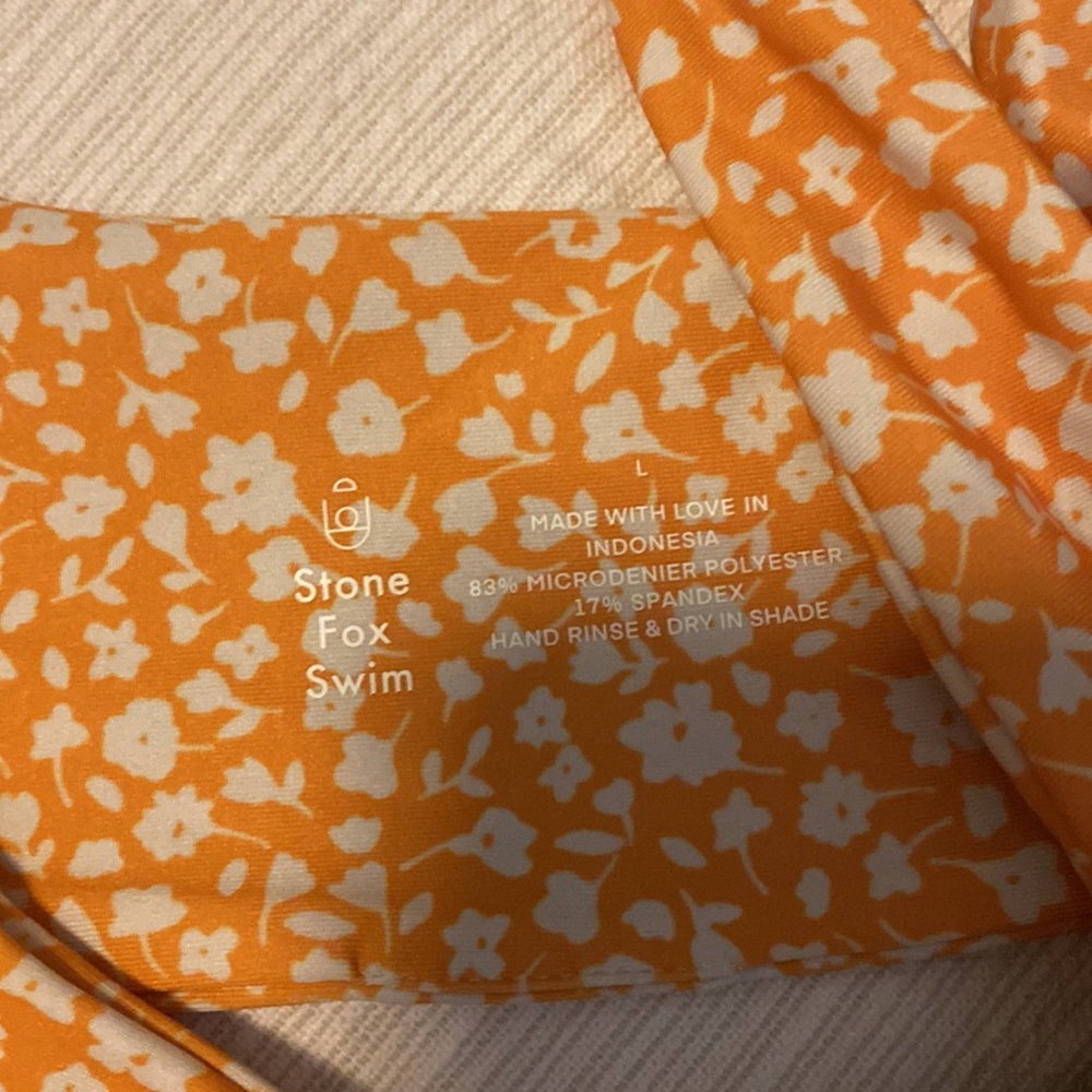 Stone fox swim top - Picture 3 of 4